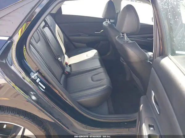 KMHLP4AG7PU475378 2023 HYUNDAI ELANTRA - Image 8
