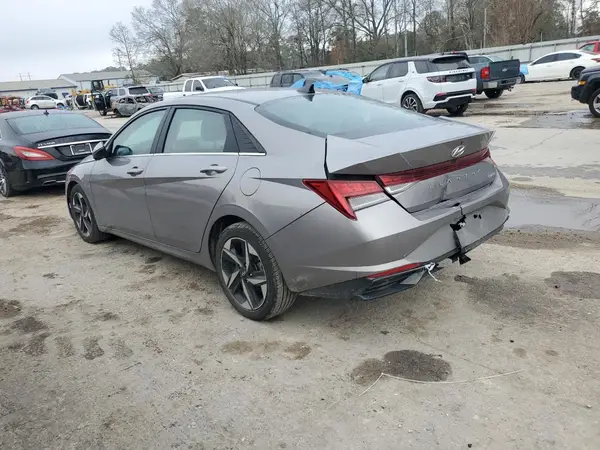 KMHLP4AG7PU479950 2023 HYUNDAI ELANTRA - Image 2