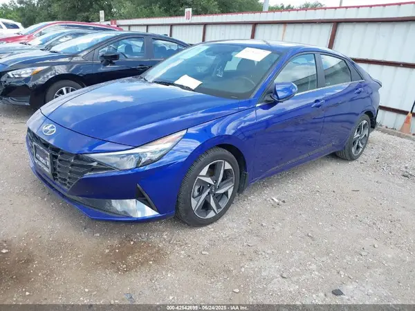 KMHLP4AG7PU481679 2023 HYUNDAI ELANTRA - Image 2