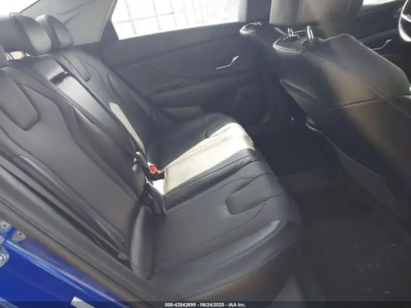 KMHLP4AG7PU481679 2023 HYUNDAI ELANTRA - Image 8