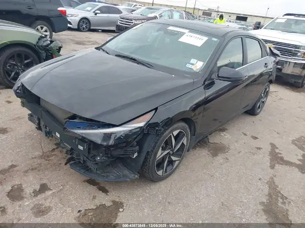 KMHLP4AG7PU570930 2023 HYUNDAI ELANTRA - Image 2