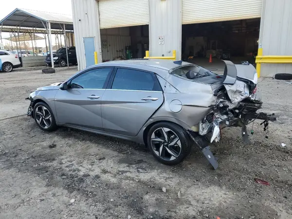 KMHLP4AG7PU598727 2023 HYUNDAI ELANTRA - Image 2