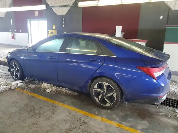 KMHLP4AG7PU620595 2023 HYUNDAI ELANTRA - Image 2