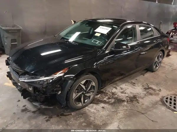 KMHLP4AG8MU071260 2021 HYUNDAI ELANTRA - Image 2
