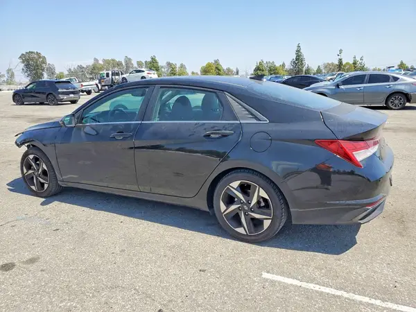 KMHLP4AG8MU126984 2021 HYUNDAI ELANTRA - Image 2