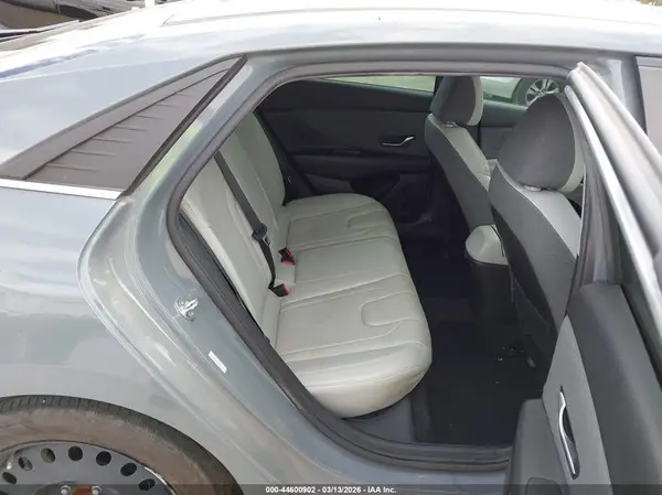 KMHLP4AG8MU154140 2021 HYUNDAI ELANTRA - Image 8