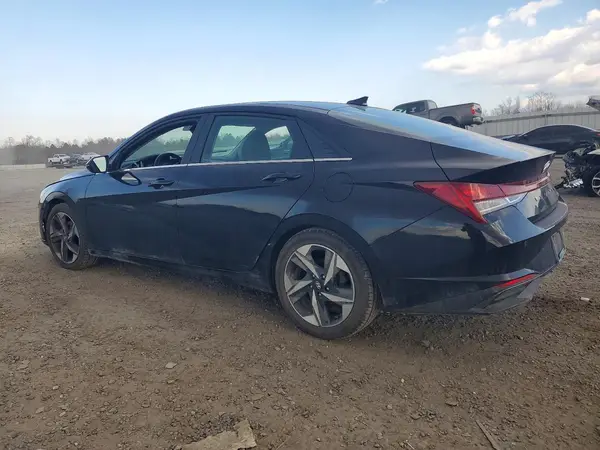 KMHLP4AG8PU384345 2023 HYUNDAI ELANTRA - Image 2