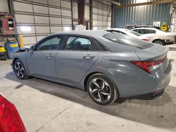 KMHLP4AG8PU395216 2023 HYUNDAI ELANTRA - Image 2