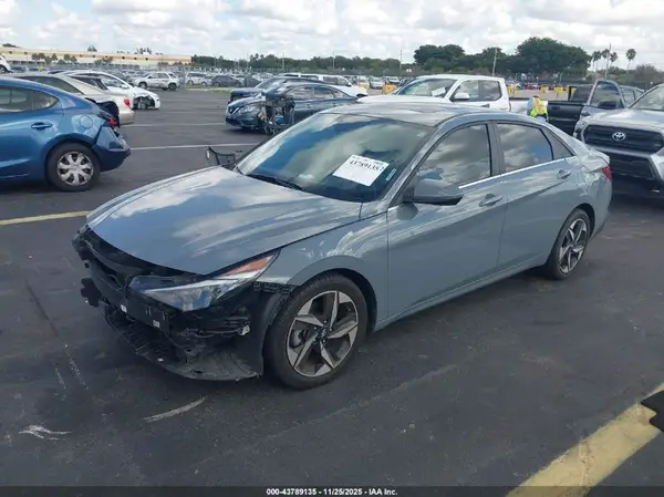 KMHLP4AG8PU429350 2023 HYUNDAI ELANTRA - Image 2