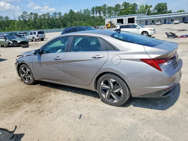 KMHLP4AG8PU455320 2023 HYUNDAI ELANTRA - Image 2