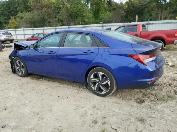 KMHLP4AG8PU463045 2023 HYUNDAI ELANTRA - Image 2