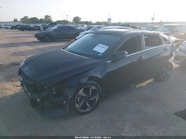 KMHLP4AG8PU503415 2023 HYUNDAI ELANTRA - Image 2
