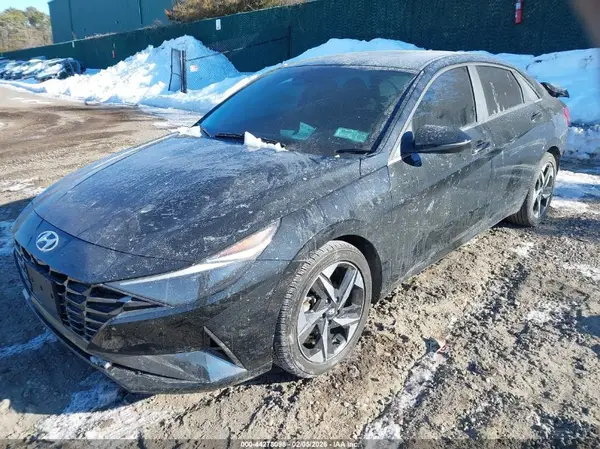 KMHLP4AG8PU522594 2023 HYUNDAI ELANTRA - Image 2