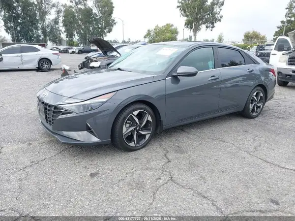KMHLP4AG8PU564067 2023 HYUNDAI ELANTRA - Image 2