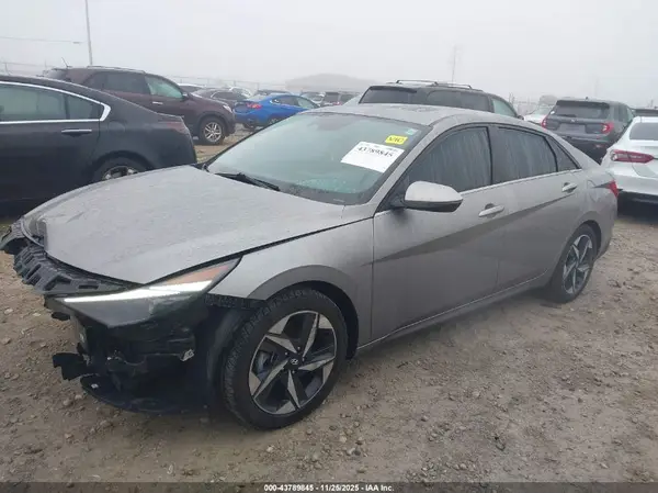 KMHLP4AG8PU567759 2023 HYUNDAI ELANTRA - Image 2