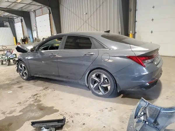 KMHLP4AG8PU586828 2023 HYUNDAI ELANTRA - Image 2