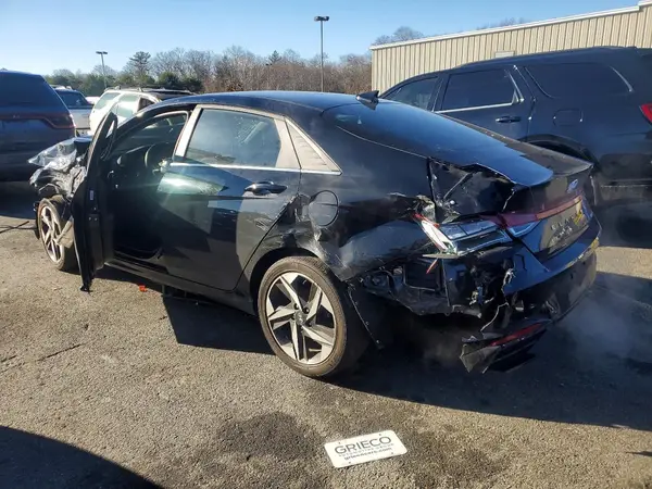 KMHLP4AG8PU588952 2023 HYUNDAI ELANTRA - Image 2