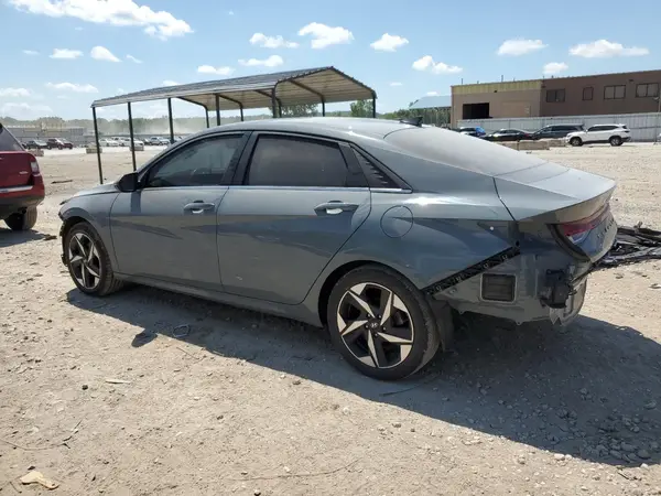 KMHLP4AG9NU252918 2022 HYUNDAI ELANTRA - Image 2