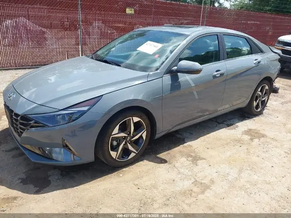 KMHLP4AG9NU339038 2022 HYUNDAI ELANTRA - Image 2