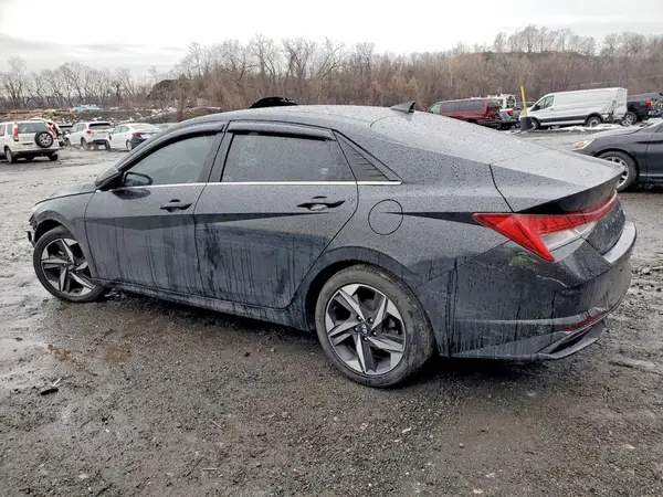 KMHLP4AG9PU375976 2023 HYUNDAI ELANTRA - Image 2