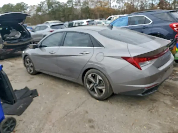 KMHLP4AG9PU403808 2023 HYUNDAI ELANTRA - Image 2