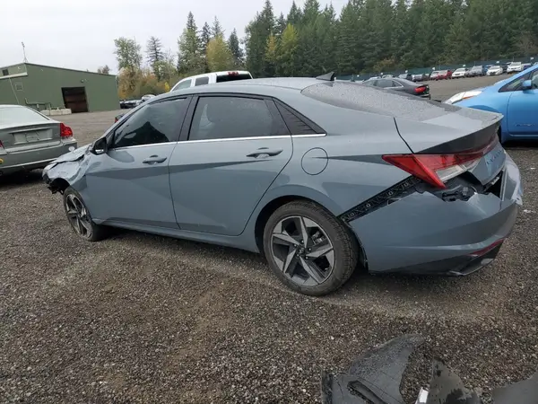 KMHLP4AG9PU437098 2023 HYUNDAI ELANTRA - Image 2