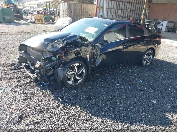 KMHLP4AG9PU475205 2023 HYUNDAI ELANTRA - Image 2