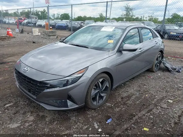 KMHLP4AG9PU481781 2023 HYUNDAI ELANTRA - Image 2