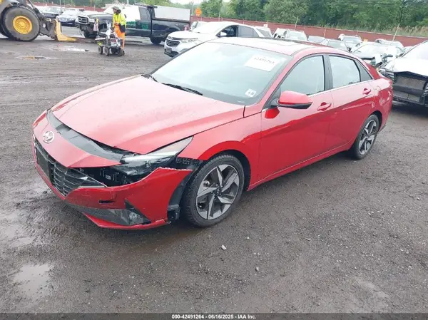 KMHLP4AG9PU506548 2023 HYUNDAI ELANTRA - Image 2