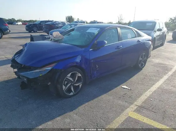 KMHLP4AG9PU607976 2023 HYUNDAI ELANTRA - Image 2