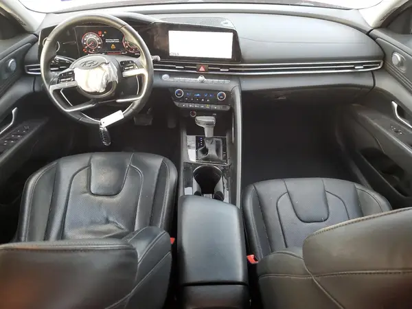 KMHLP4AG9PU621392 2023 HYUNDAI ELANTRA - Image 8