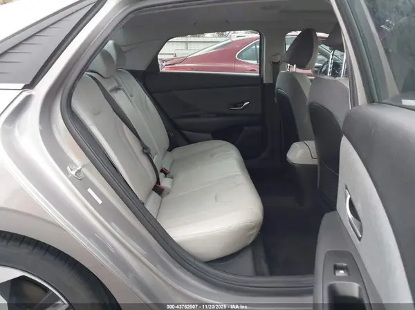 KMHLP4AGXMU112312 2021 HYUNDAI ELANTRA - Image 8