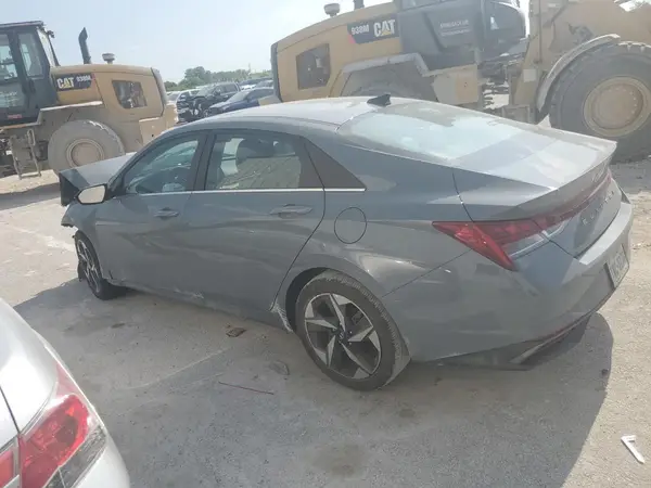 KMHLP4AGXNU285250 2022 HYUNDAI ELANTRA - Image 2