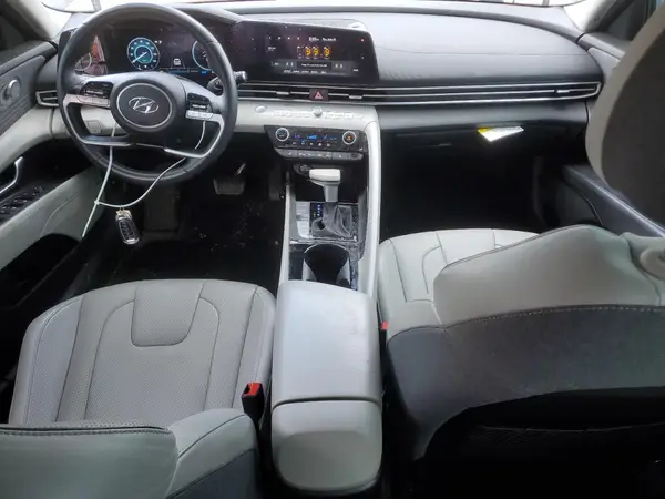 KMHLP4AGXNU331031 2022 HYUNDAI ELANTRA - Image 8