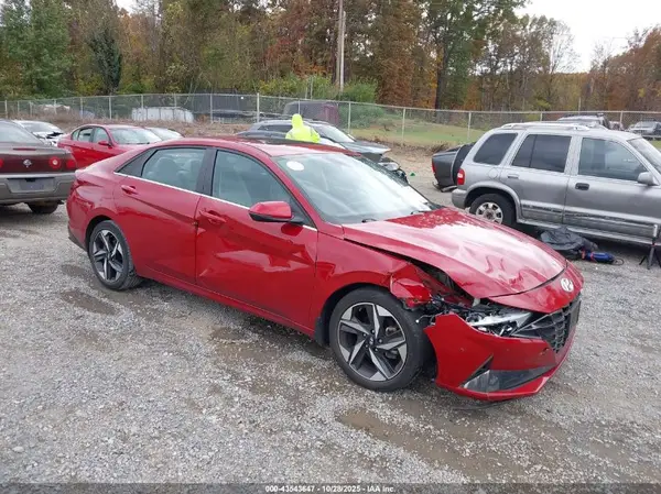 KMHLP4AGXNU331191 2022 HYUNDAI ELANTRA - Image 1