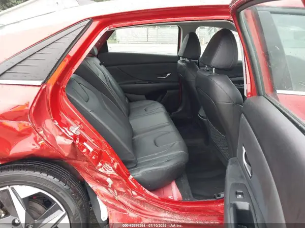 KMHLP4AGXNU348282 2022 HYUNDAI ELANTRA - Image 8