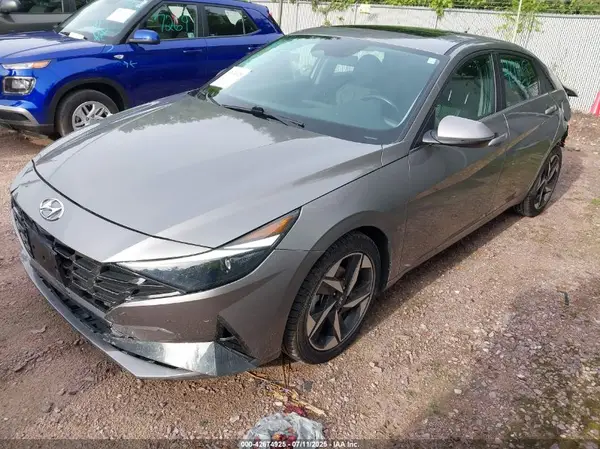KMHLP4AGXNU348380 2022 HYUNDAI ELANTRA - Image 2