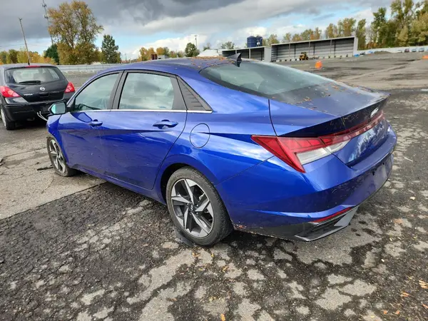 KMHLP4AGXPU370981 2023 HYUNDAI ELANTRA - Image 2