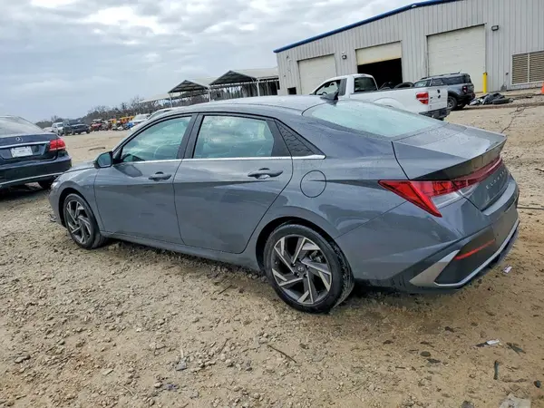 KMHLP4DG0RU730368 2024 HYUNDAI ELANTRA - Image 2