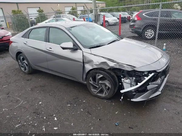 KMHLP4DG0RU782454 2024 HYUNDAI ELANTRA - Image 1