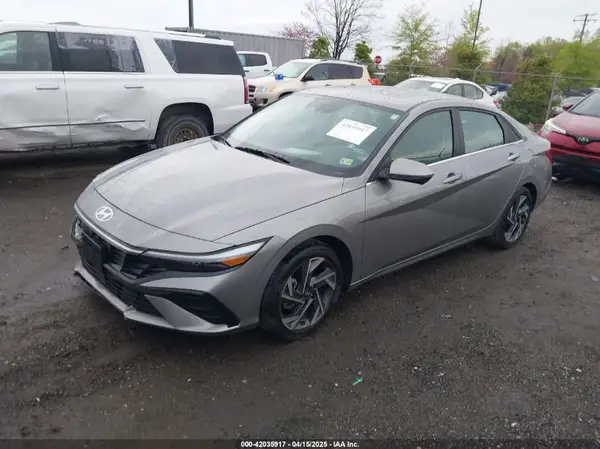 KMHLP4DG0RU782454 2024 HYUNDAI ELANTRA - Image 2