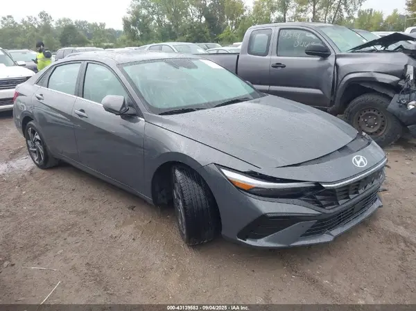 KMHLP4DG0RU815050 2024 HYUNDAI ELANTRA - Image 1
