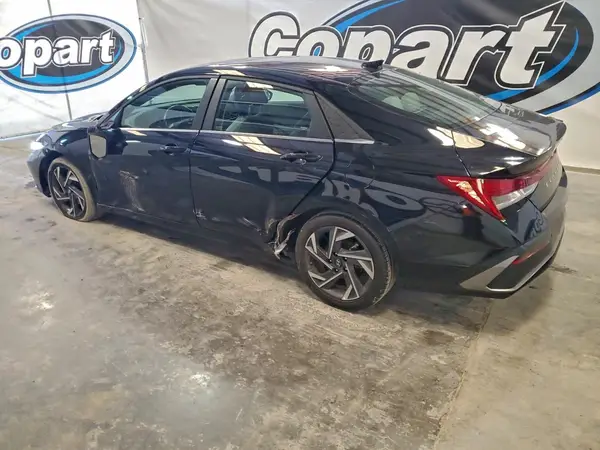 KMHLP4DG0RU817624 2024 HYUNDAI ELANTRA - Image 2