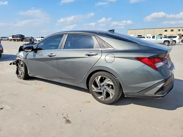 KMHLP4DG0RU832155 2024 HYUNDAI ELANTRA - Image 2