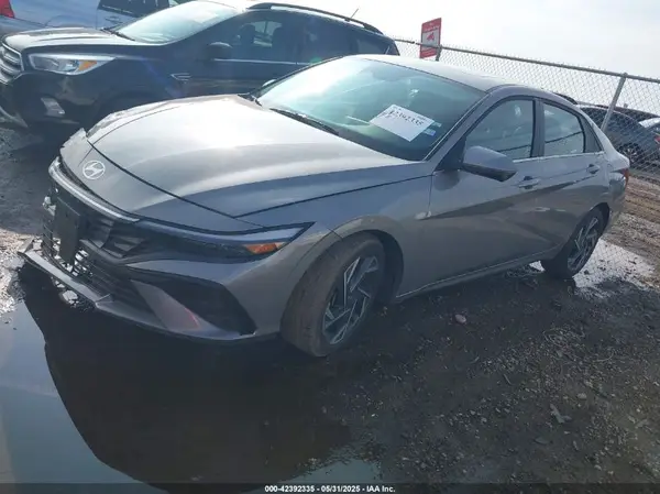 KMHLP4DG0RU841440 2024 HYUNDAI ELANTRA - Image 2
