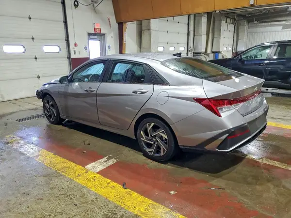 KMHLP4DG0SU026144 2025 HYUNDAI ELANTRA - Image 2
