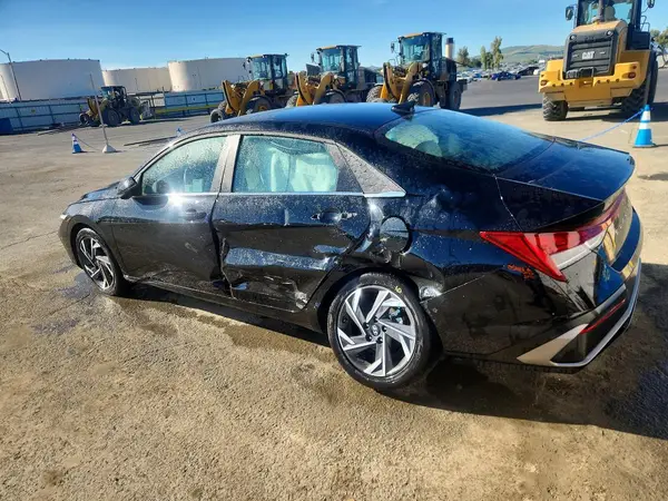 KMHLP4DG0SU032574 2025 HYUNDAI ELANTRA - Image 2