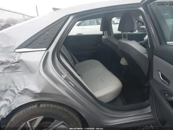 KMHLP4DG0SU071343 2025 HYUNDAI ELANTRA - Image 8
