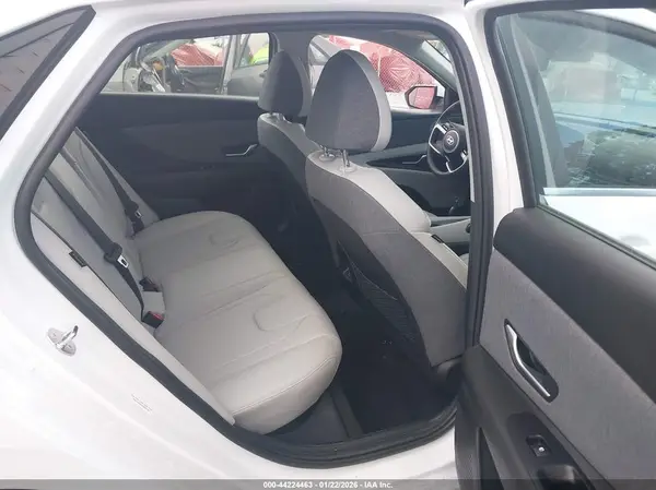 KMHLP4DG0SU084187 2025 HYUNDAI ELANTRA - Image 8