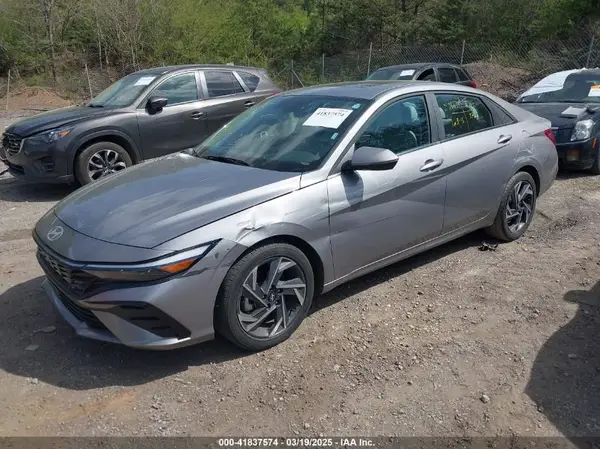 KMHLP4DG0SU874718 2025 HYUNDAI ELANTRA - Image 2